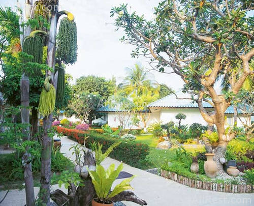 Thai Garden Resort 30